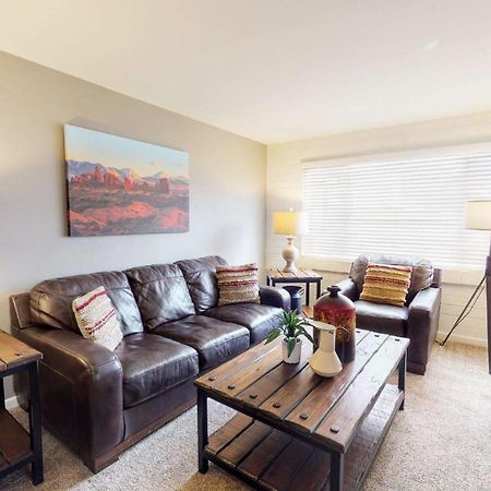 Downtown Cozy Home Base - Purple Sage 7 Moab Εξωτερικό φωτογραφία